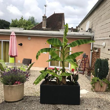 Loft L Atelier De Jacques Pres De Chablis Villa Villy  Luaran gambar